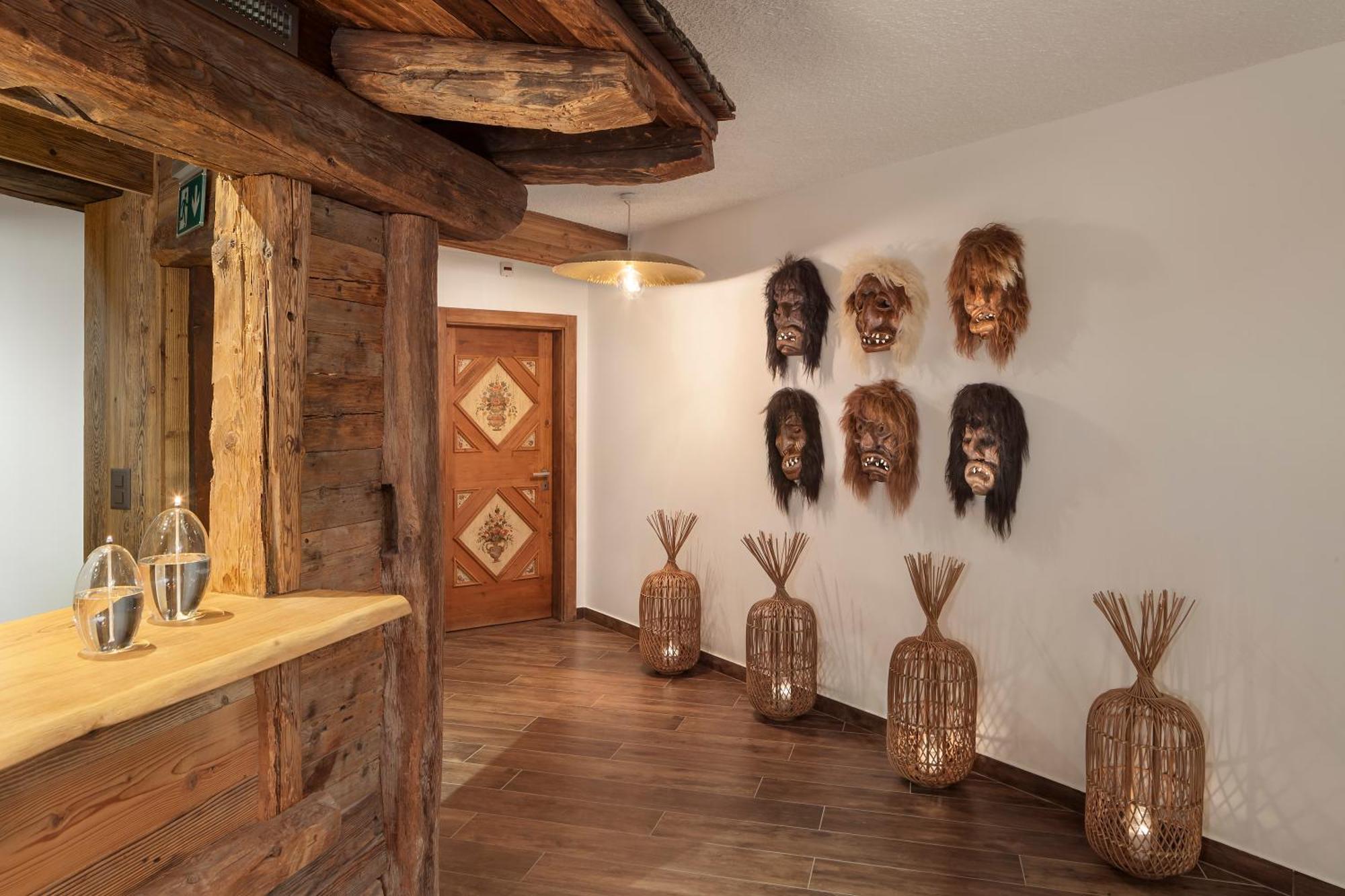Aida Hotel & Spa - "Adults Only" Relais & Chateaux Crans-Montana Buitenkant foto